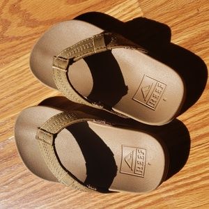 Reef Tan Slippers